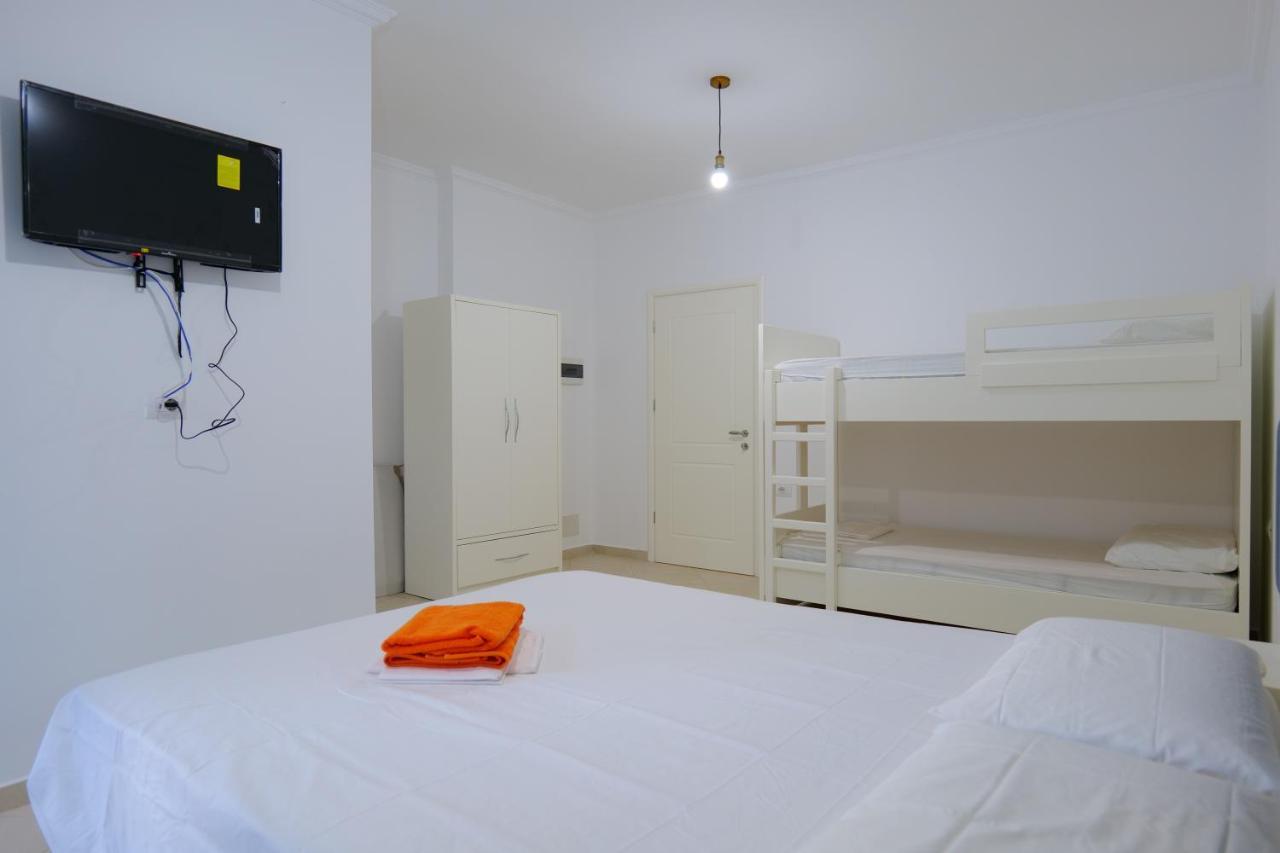 Davide Rooms Sarandë Eksteriør bilde